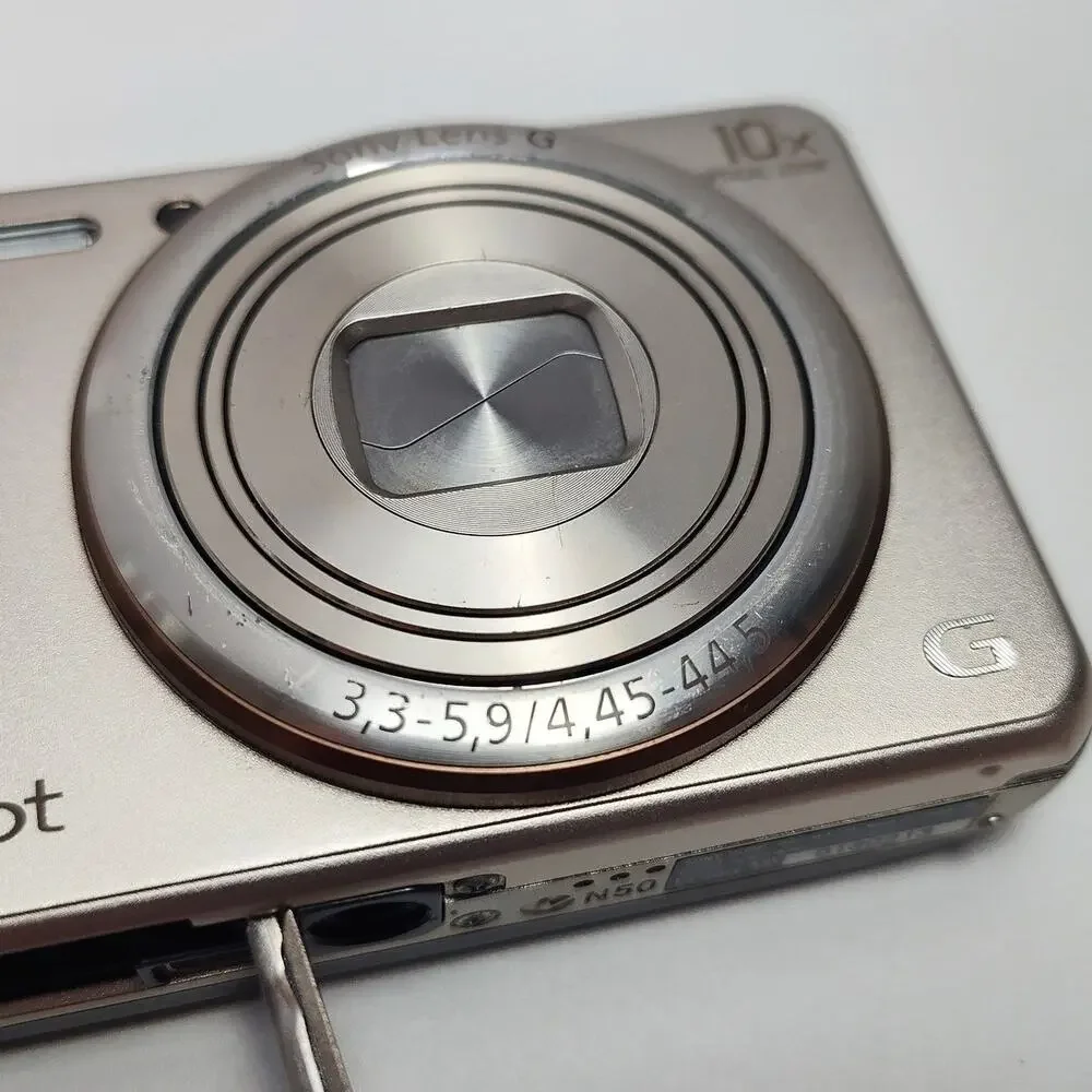 Sony Cyber-shot DSC-WX200 18.2MP 10x Zoom WiFi Gold Tested